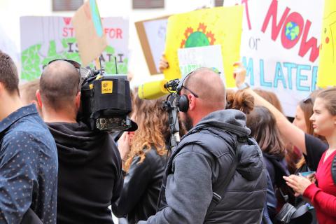 Climat : les jeunes se mobilisent pour notre avenir à tous - article par René Longet