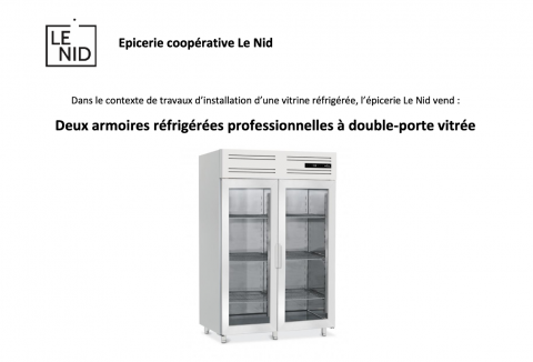 Deux armoires réfrigérées professionnelles à double-porte vitrée