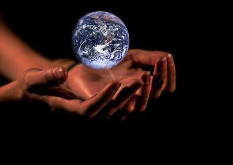 Économie de la durabilité, la solution pour une planète viable et durable? - Article de René Longet