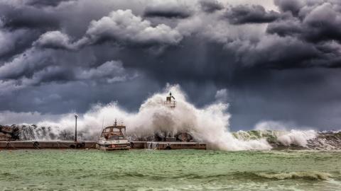 "Explosion sociale, catastrophes climatiques, démissions... voici les principaux risques qui pèsent sur l'économie en 2022" - article de Novethic