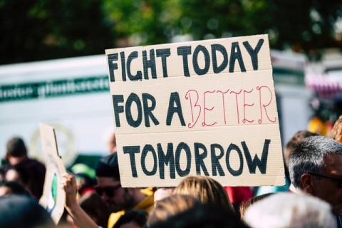 " Guerre, covid, climat : à l'ère de la "permacrise", la difficulté de trouver du sens à son travail " - article de Novethic